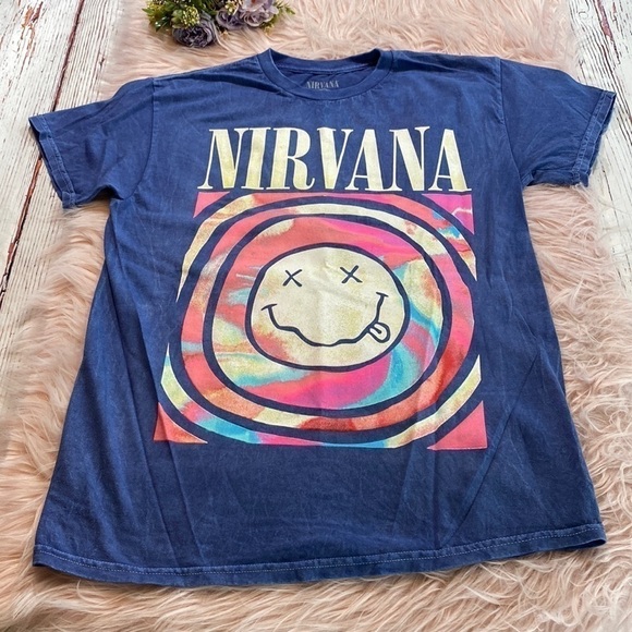 NWOT Nirvana Smiley Swirl Blue Unisex Short Sleeve Tee sz M - Picture 1 of 11
